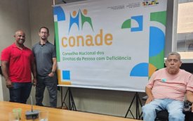 Carlos Maciel, coordenador do Coletivo Nacional de Trabalhadores e Trabalhadoras com Deficiência da CUT Nacional, José Roberto Santana e Isaías Dias