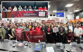 Montagem de fotos mostrando o auditório da Alesp lotado e em tamanho menor, a composição da mesa