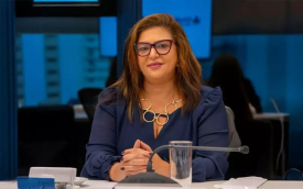 Foto da presidenta do Sindicato, Neiva Ribeiro