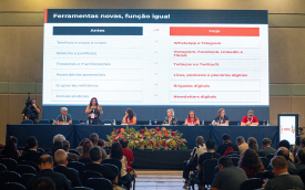 No 7º Congresso Nacional da Contraf-CUT, Neiva Ribeiro, presidenta do Sindicato, fala sobre o uso estratégico da comunicação (Foto: Contraf-CUT)