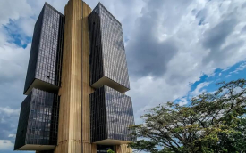 Imagem, mostra o prédio do Banco Central em Brasília