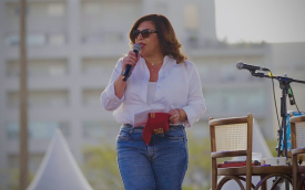 Neiva Ribeiro, presidenta do Sindicato, durante a celebração dos 20 anos do Pagode da 27, realizada no dia 31 de maio, no Parque Villa-Lobos (Foto: Seeb-SP)