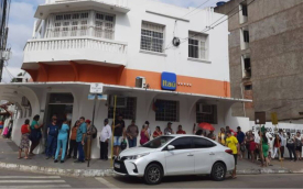 Filas se tornaram rotina na única agência do Itaú em Resplendor (Foto: Divulgação/MPMG)