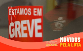 Imagem de um adesivo "estamos em greve" (Foto: Seeb-SP)