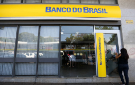 Fachada de uma agência do Banco do Brasil