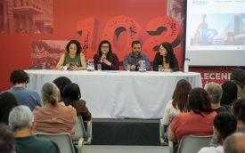 Foto da mesa que fez análise de conjuntura das eleições