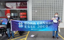 Dirigentes do Sindicato dos Bancários de São em atividade de mobilização da Campanha Nacional dos Bancários 2022 em agência do Itaú no Jabaquara