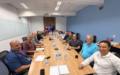 Sindicato critica fechamento de unidades em reunião com o Bradesco