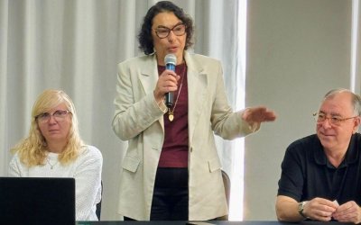 Valeska Pincovai, diretora executiva do Sindicato; Aline Molina, diretora executiva do Sindicato e presidenta da Fetec-CUT/SP; e Sergio Francisco, dirigente do Sindicao; no Encontro Estadual dos Bancários do Itaú
