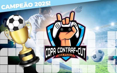 Arte em desenho mostra em fundo azul claro uma mão com controle de video game e uma troféu