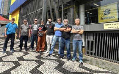 Dirigentes em protesto contra metas abusivas no BB