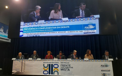 Em defesa da previdência complementar fechada, Sindicato prestigia lançamento de frente parlamentar