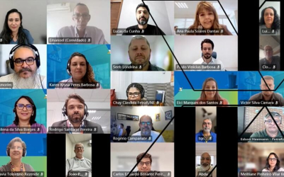 Imagem mostra print da tela da negociação online com a direção da Caixa, onde se vê os rostos dos membros da comissão executiva dos empregados da caixa