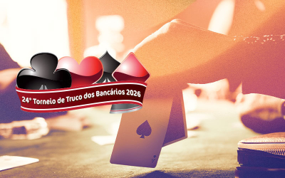 Arte com fundo marrom mostra cartas de baralho