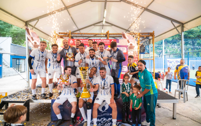 Jogadores dos Sigrilas comemoram o Título da Copa Society dos Bancários
