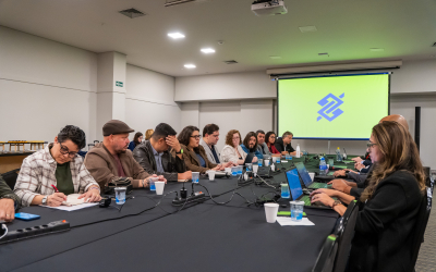 Foto da mesa de negociiação entre representantes dos funcionários do BB e da direção do banco