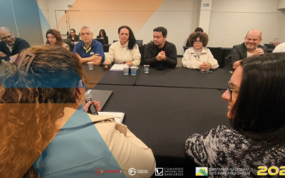Foto da mesa de negociação entre empregados e direção da Caixa
