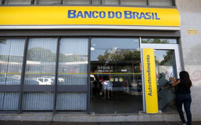 Fachada de uma agência do Banco do Brasil