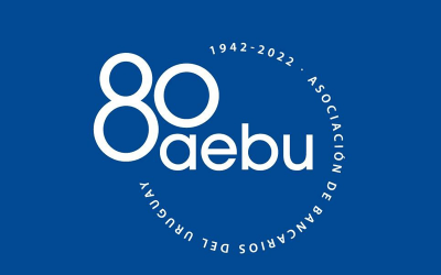 Logotipo dos 80 anos da AEBU