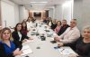 Imagem mostra representantes da COE Santander e do banco reunidos à mesa que debateu saúde e condições de trabalho