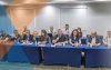 Representantes dos empregados da Caixa em mesa de negociação com o banco público