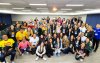 Delegados e delegadas do Encontro Nacional do Itaú posam para foto ao final do evento