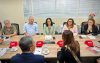 Sindicato debate relações de trabalho e sistema financeiro em encontro com sindicalistas chineses