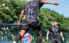 Jogador do Tottenhan Fcpreparado para realizar um passe