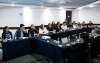 Imagem mostra mesa de negociação entre a CEBB e a direção do Banco do Brasil