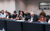 Imagem mostra membros da comissão executiva dos empregados da caixa durante negociação ocorrida em 21 de agosto